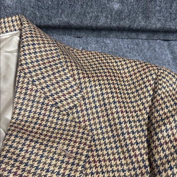Austin Reed Houndstooth Blazer in Brown and Tan - Picture 10 of 10